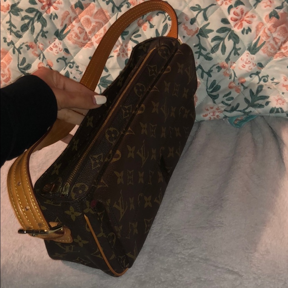 Louis Vuitton monogram Viva Cite handbag shoulder - Picture 2 of 8